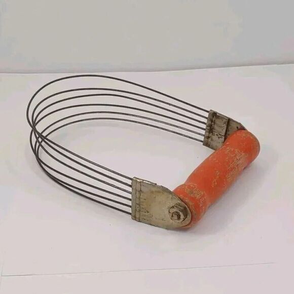 Androck Orange Wood Handle Dough Blender Flour Cutter Farmhouse Decor Kitchen - Picture 1 of 9